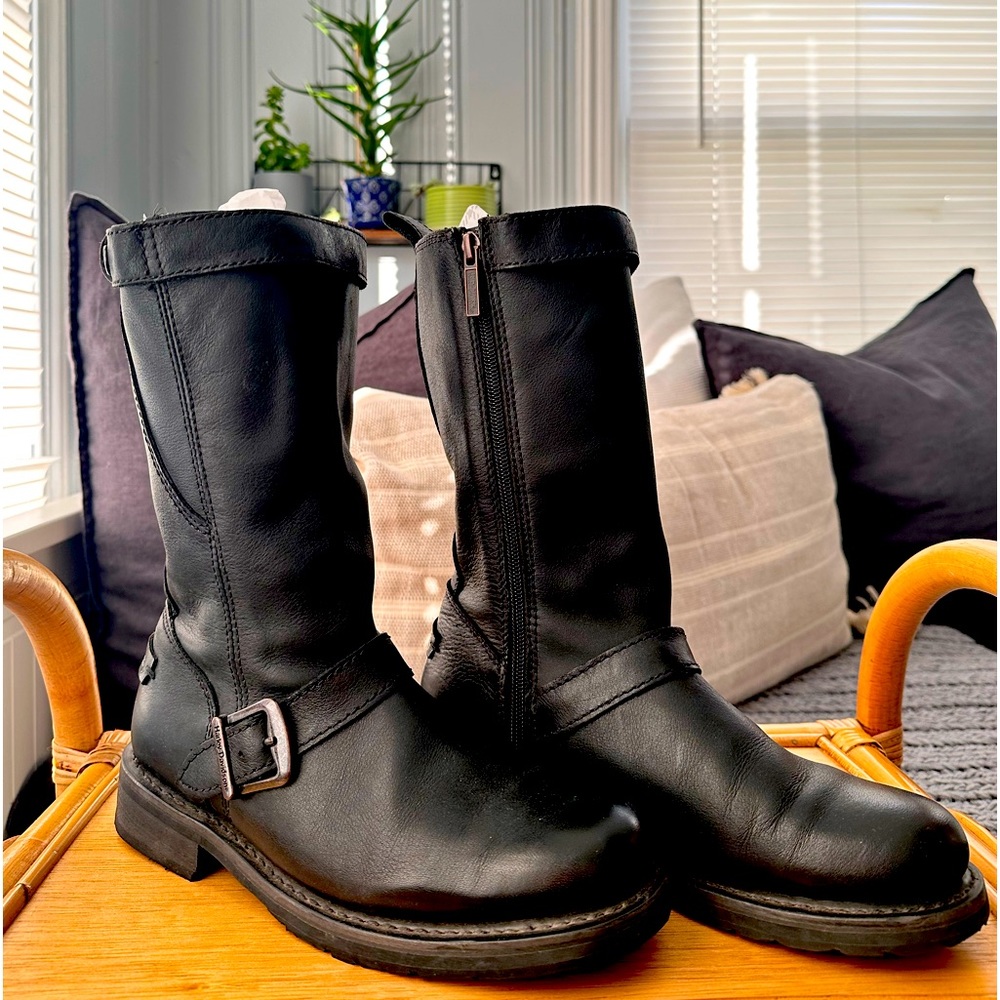 Harley Davidson women’s riding boots 🥾 Never used! No tag, no box.